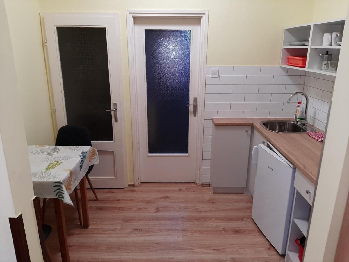 Gyopar Gyoengye Apartmanhaz โอโรชาซา ภายนอก รูปภาพ