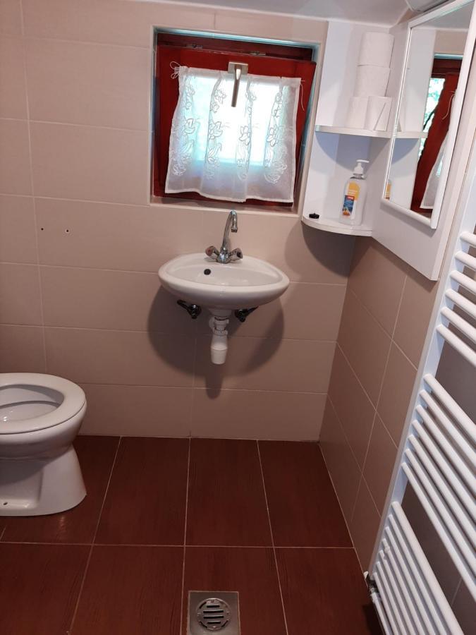 Gyopar Gyoengye Apartmanhaz โอโรชาซา ภายนอก รูปภาพ
